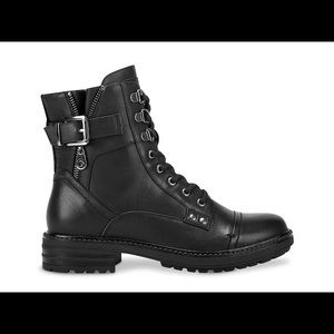 Never worn GBG Los Angeles Gessy combat boots.